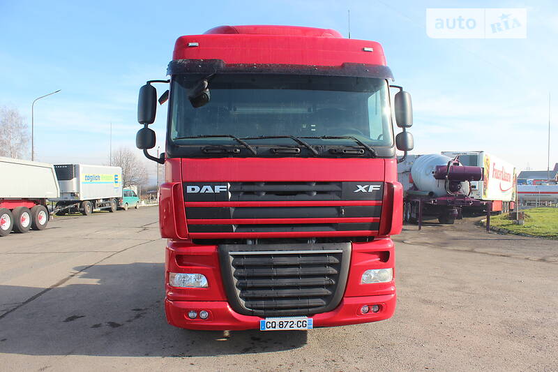 Тягач DAF XF 105 2012 в Хусте