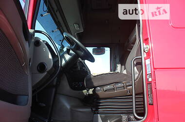 Тягач DAF XF 105 2012 в 
