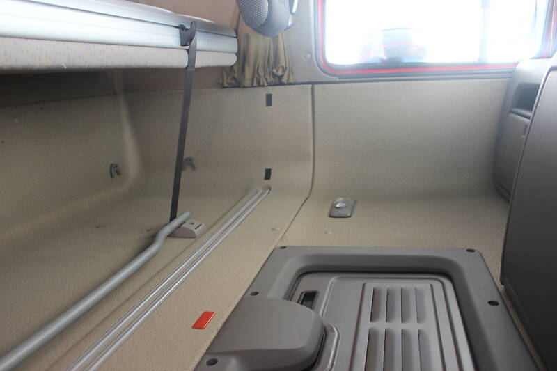 Тягач DAF XF 105 2012 в Хусті фото 34 Тягач DAF XF 105 2012 в Хусті