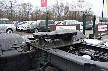Тягач DAF XF 105 2011 в 
