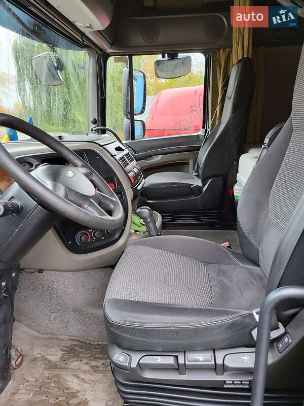 Тягач DAF XF 105 2013 в Києві