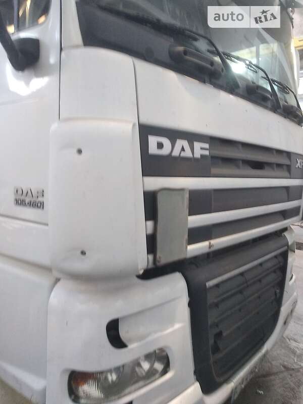 Тягач DAF XF 105 2011 в Черкассах
