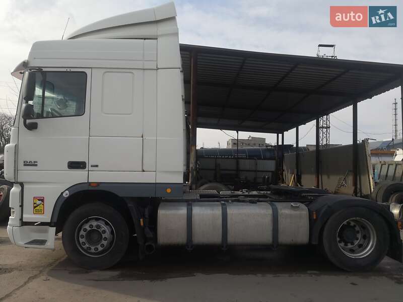 Тягач DAF XF 105 2008 в Каменском