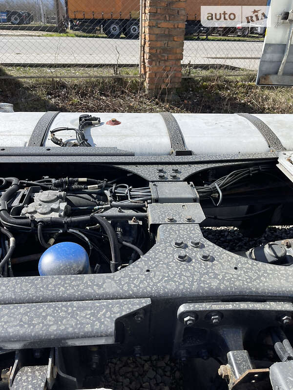 Тягач DAF XF 105 2012 в Хусте