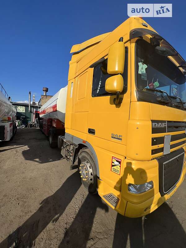 Бензовоз DAF XF 105 2012 в 
