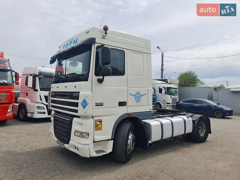 Тягач DAF XF 105 2013 в Вінниці