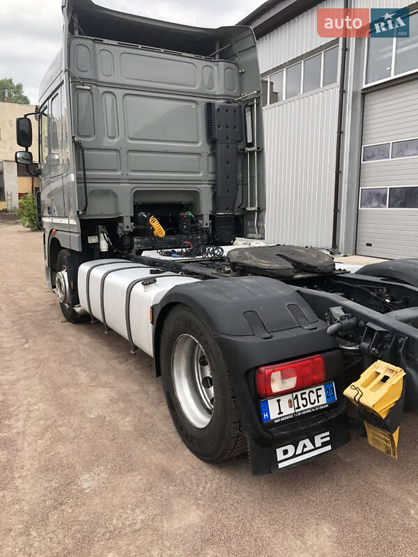 Тягач DAF XF 105 2013 в Чернигове