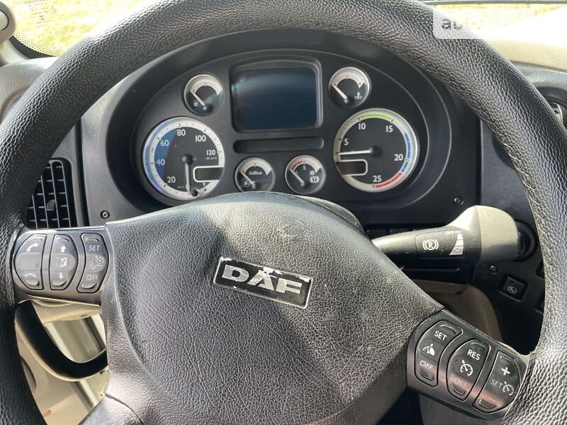 Тягач DAF XF 105 2011 в Черновцах