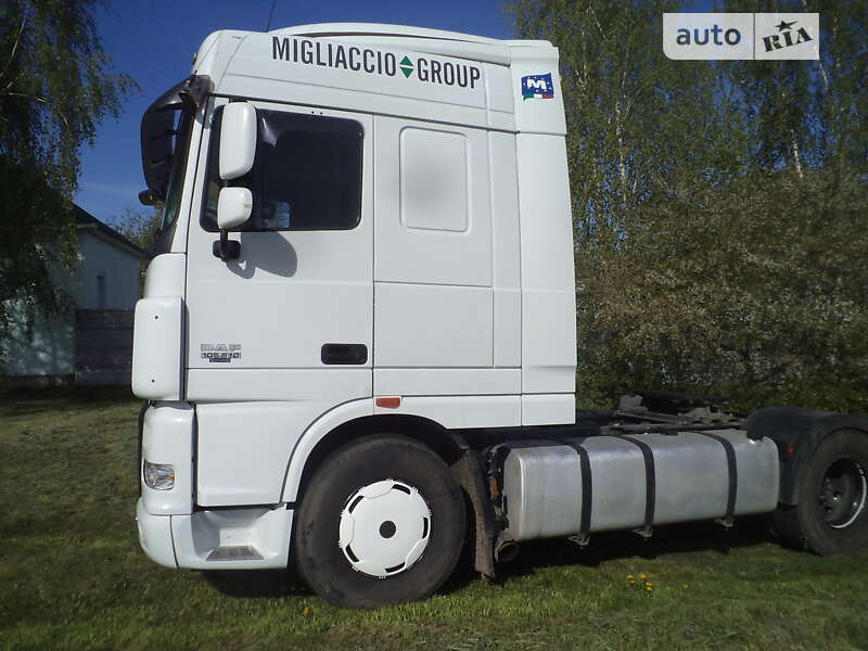 Тягач DAF XF 105 2011 в Черкасах