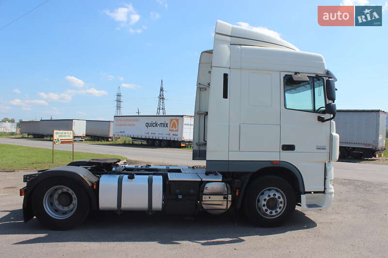 Тягач DAF XF 105 2011 в Хусте