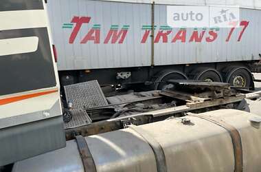 Тягач DAF XF 105 2006 в 