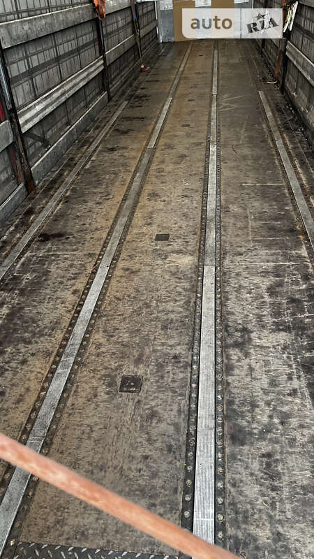 Тягач DAF XF 105 2011 в Киеве