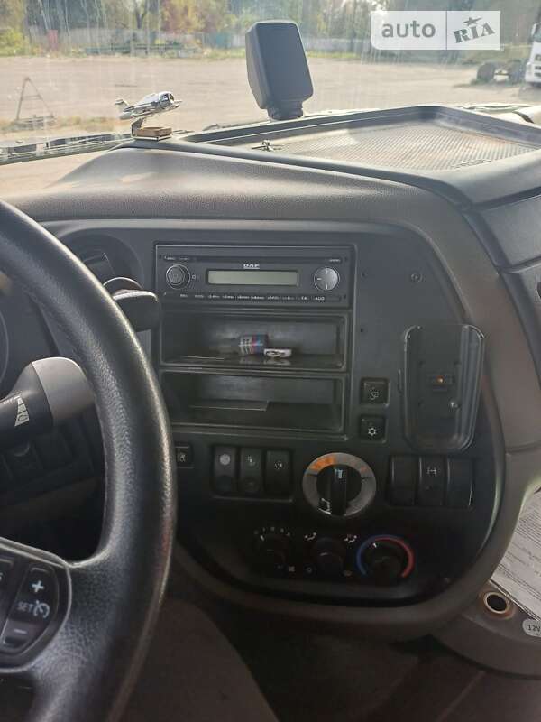 Тягач DAF XF 105 2012 в Киеве