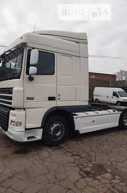 Тягач DAF XF 105 2009 в Чернігові