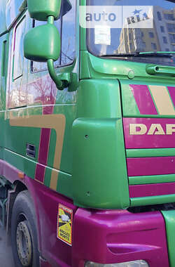 Тягач DAF XF 105 2012 в 