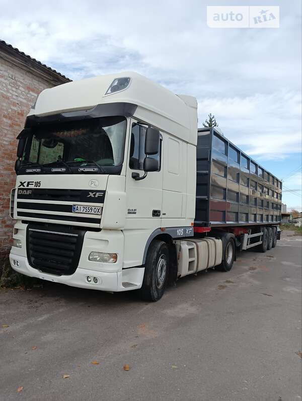Контейнеровоз DAF XF 105 2009 в 