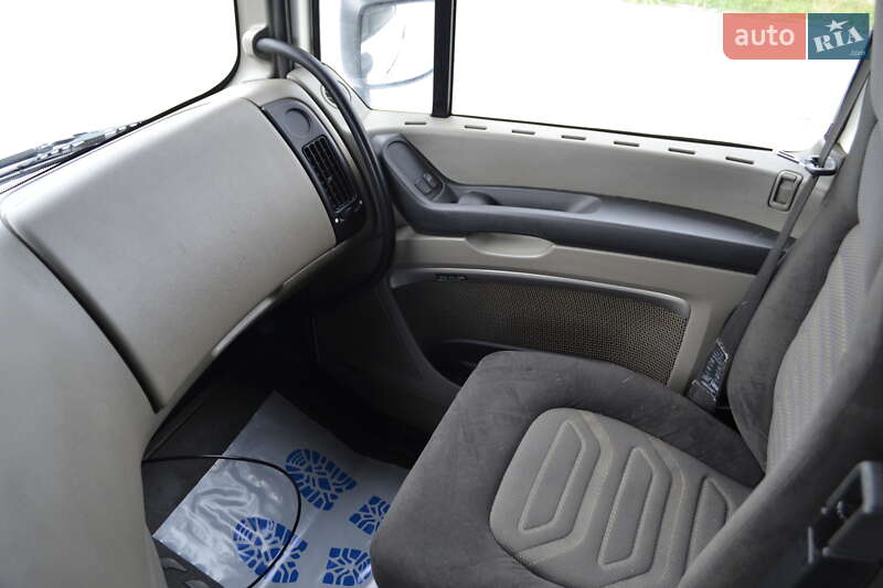 Тягач DAF XF 105 2012 в Хусті