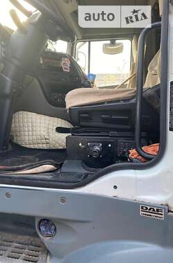 Тягач DAF XF 105 2011 в 
