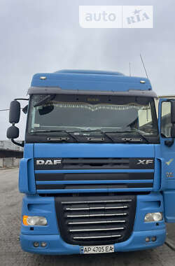 Тягач DAF XF 105 2010 в Запоріжжі