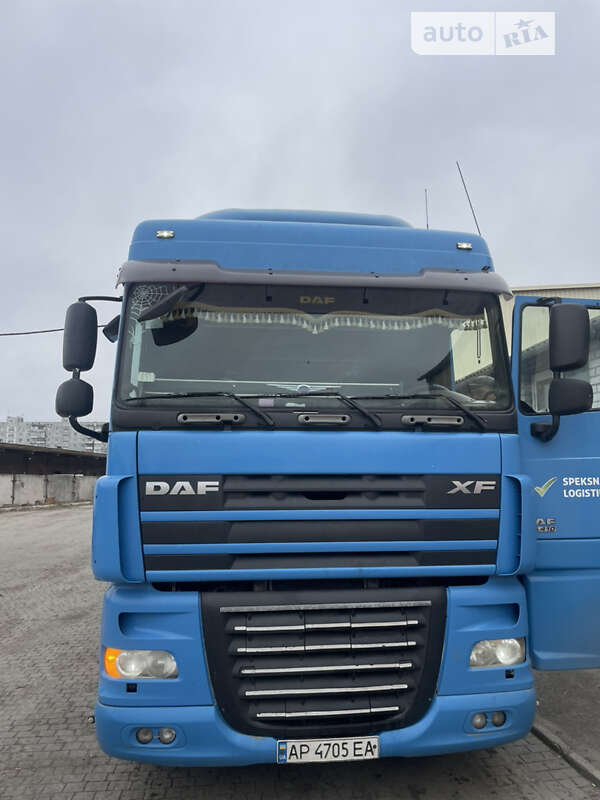 Тягач DAF XF 105 2010 в Запорожье