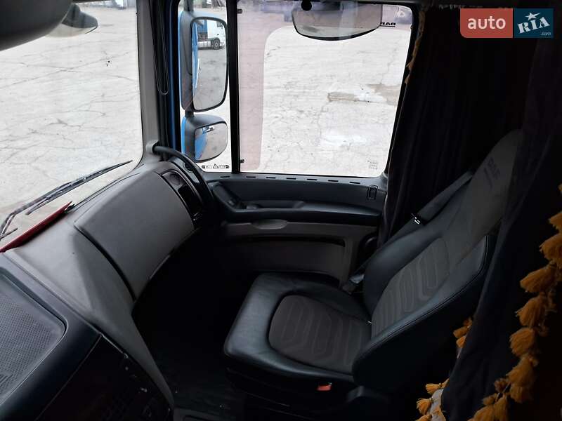 Тягач DAF XF 105 2010 в Днепре