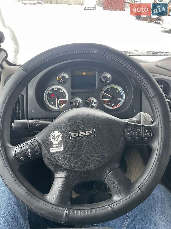Тягач DAF XF 105 2008 в Ужгороде