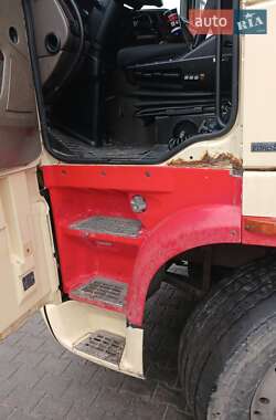 Тягач DAF XF 105 2006 в 