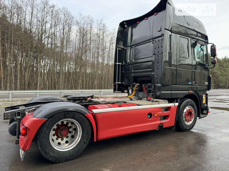 Тягач DAF XF 105 2013 в Славуті