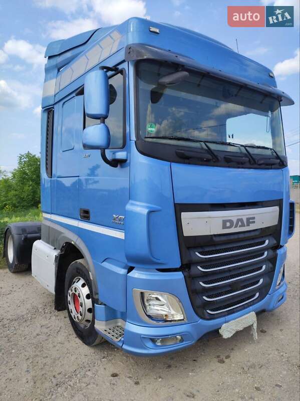 Тягач DAF XF 105 2016 в 