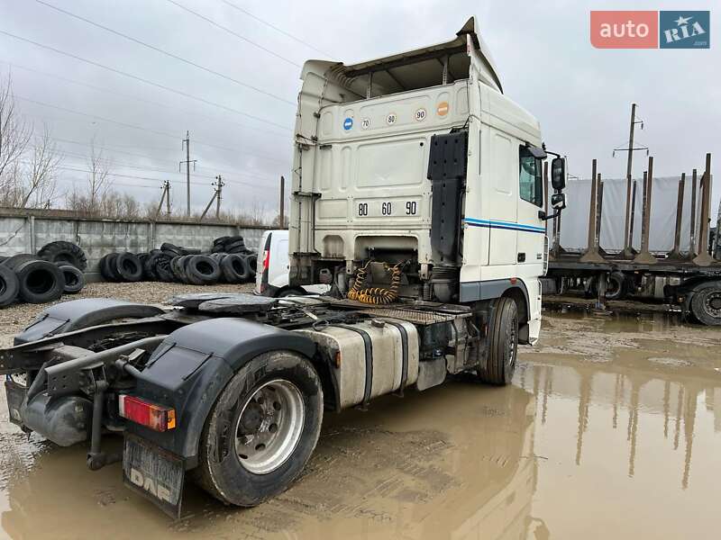 Тягач DAF XF 105 2011 в Калуше