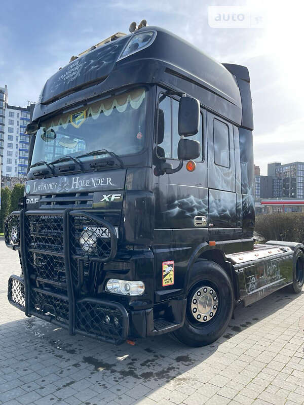 Тягач DAF XF 105 2011 в Ивано-Франковске