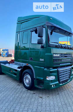 Тягач DAF XF 105 2011 в Черновцах