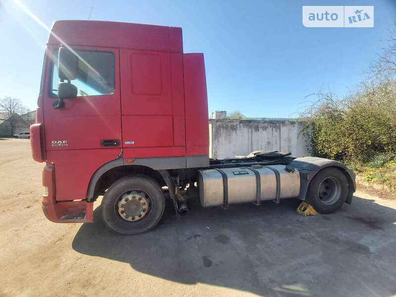 Тягач DAF XF 105 2013 в Виннице