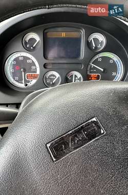 Тягач DAF XF 105 2007 в 