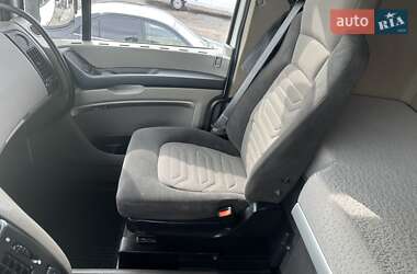 Тягач DAF XF 105 2011 в 
