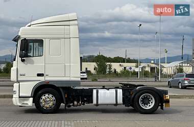 Тягач DAF XF 105 2011 в 