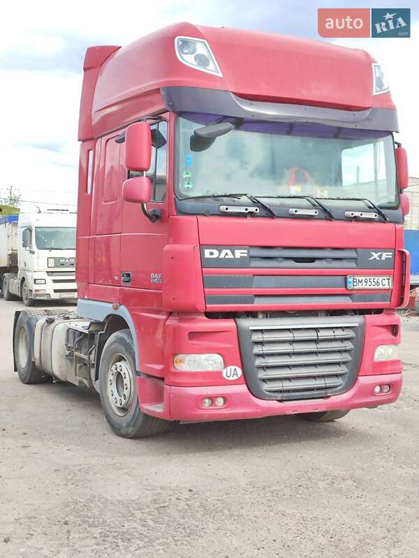 Тягач DAF XF 105 2009 в Шостке
