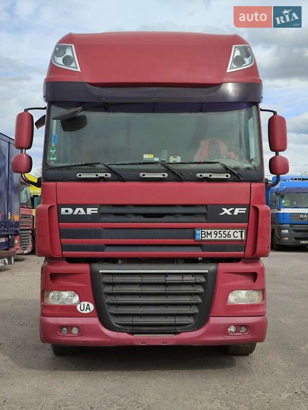 Тягач DAF XF 105 2009 в 