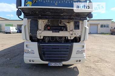 Тягач DAF XF 105 2011 в Львове