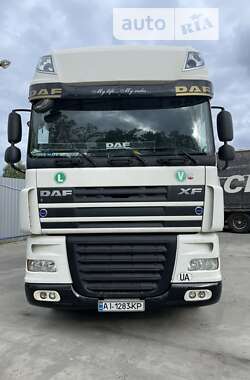 Тягач DAF XF 105 2011 в Киеве