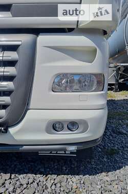 Тягач DAF XF 105 2012 в 