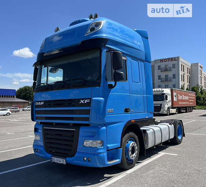 Тягач DAF XF 105 2012 в Львові