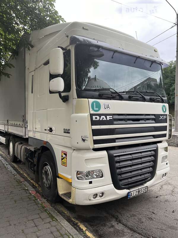 Тягач DAF XF 105 2012 в Киеве