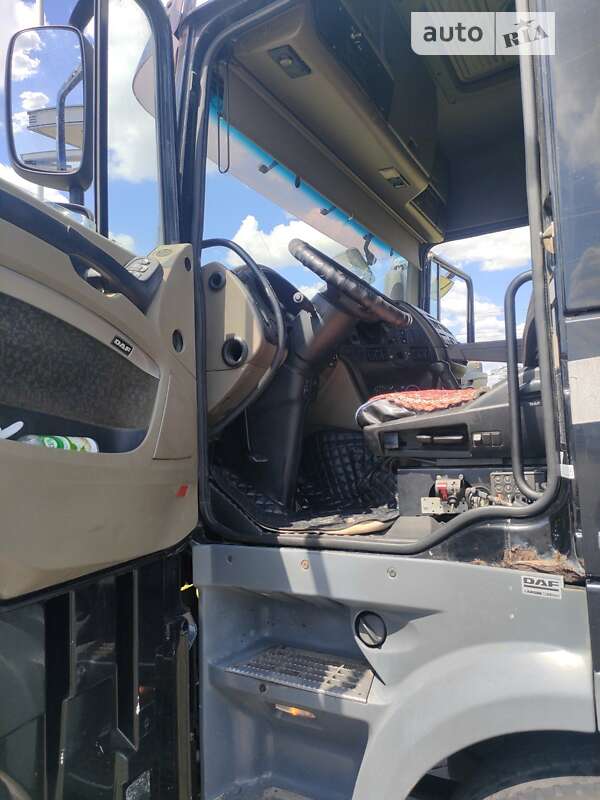 Тягач DAF XF 105 2007 в Одессе