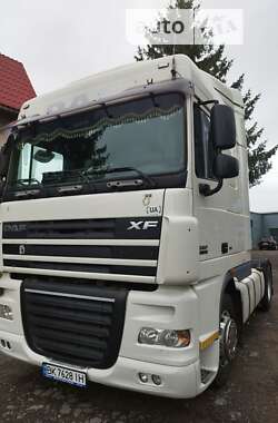 Тягач DAF XF 105 2008 в Дубні