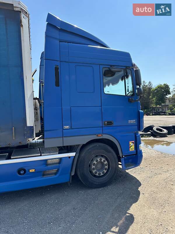 Тягач DAF XF 105 2009 в Одессе