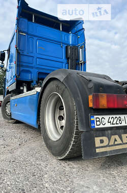 Тягач DAF XF 105 2011 в 