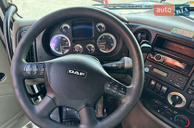 Тягач DAF XF 105 2011 в 