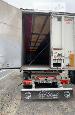 Тягач DAF XF 105 2012 в 