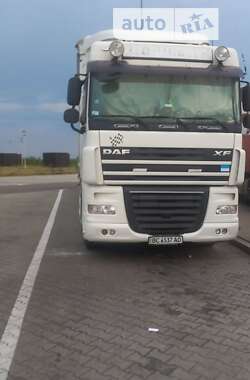 Тягач DAF XF 105 2009 в Львові